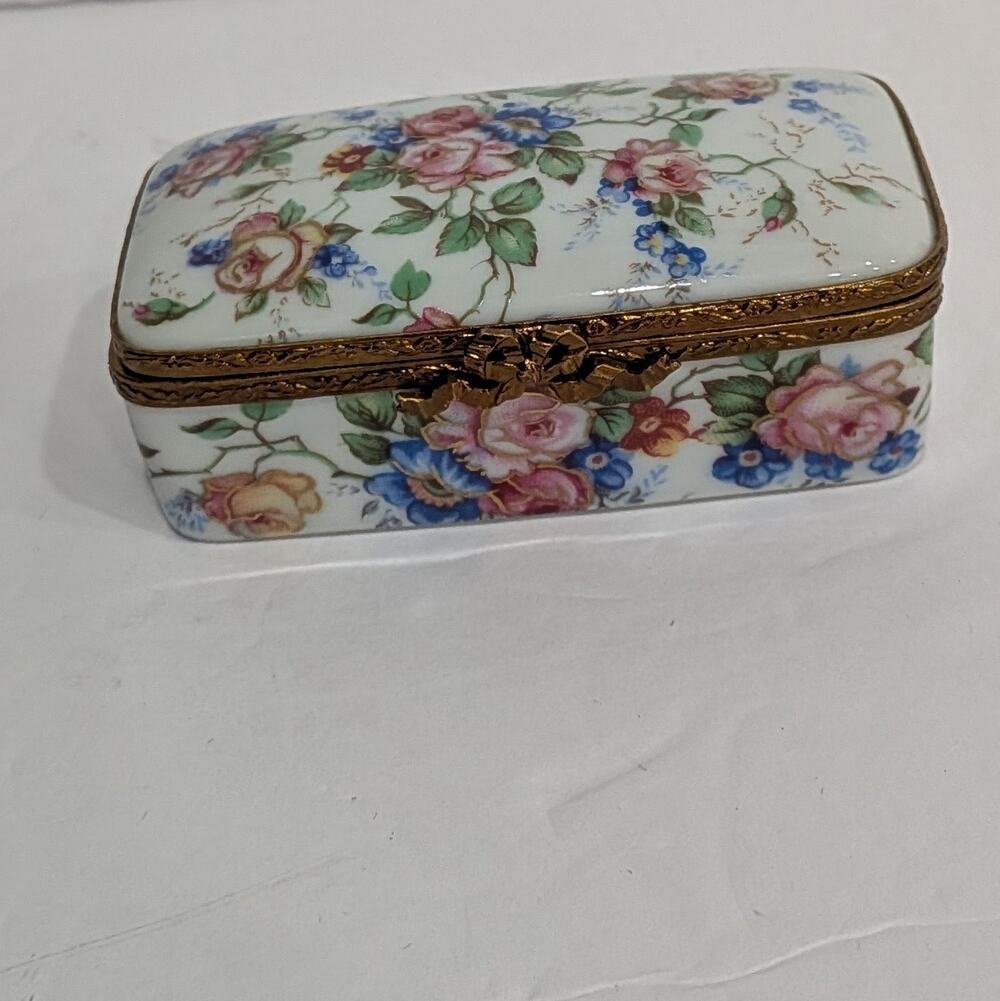 Vintage Limoges France Porcelain Pill Box 2 Compartment Hinged Floral Brass...